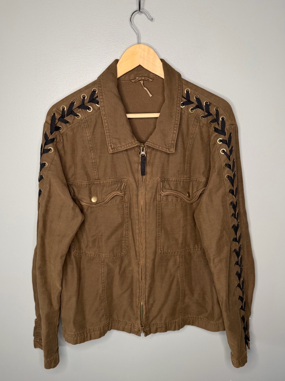 Free People Faye Military Jacket Lace Sleeve Detail - Picture 3 of 14